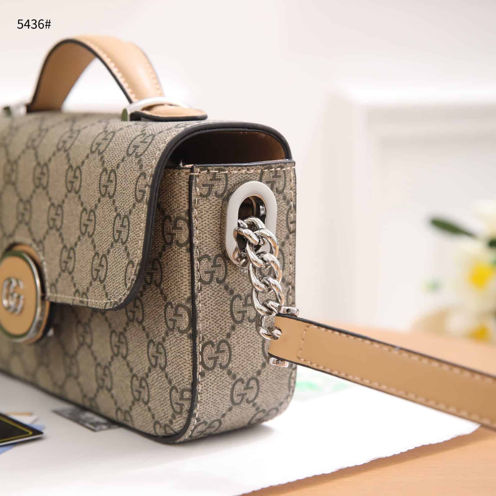 Jual Gucci GUCCI Ophidia GG Mini Top Handle Bag Beige White Original 2025 |  ZALORA Indonesia ®