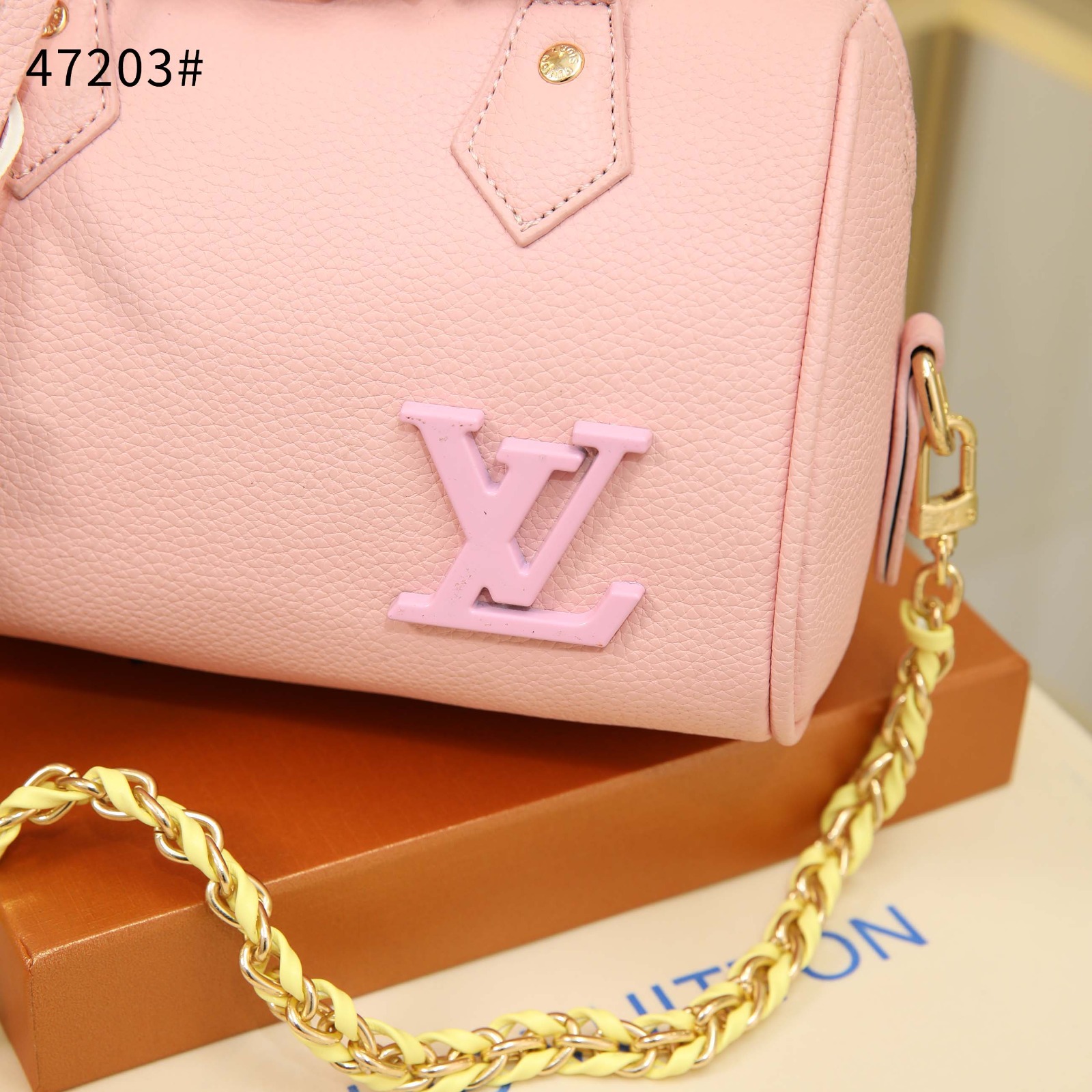 Louis Vuitton トートバッグ Tas Louis Vuitton 47203 Speedy Bandouliere Bag in Leather