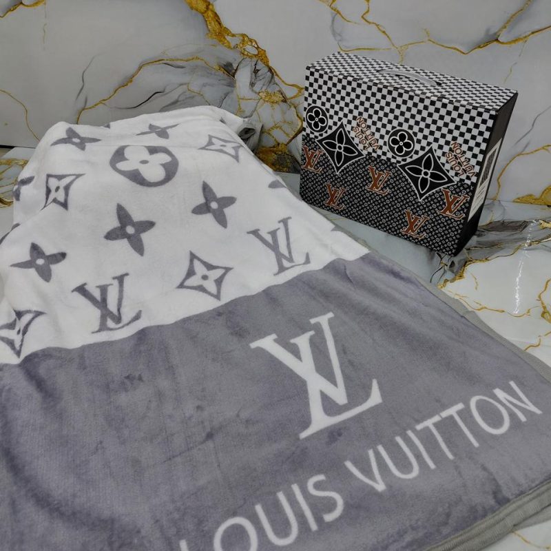 Selimut Louis Vuitton Blanket LV925 VIP Grade 1:1 (Kode: SMT010)
