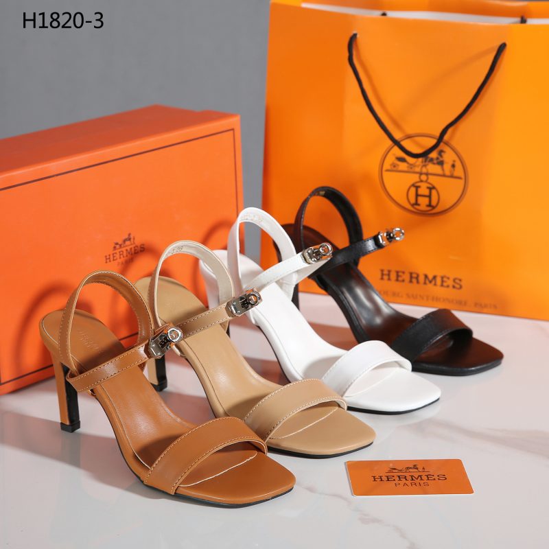 Sandal Hermes H1820-3 Heel Platinum (Kode: SHE325)