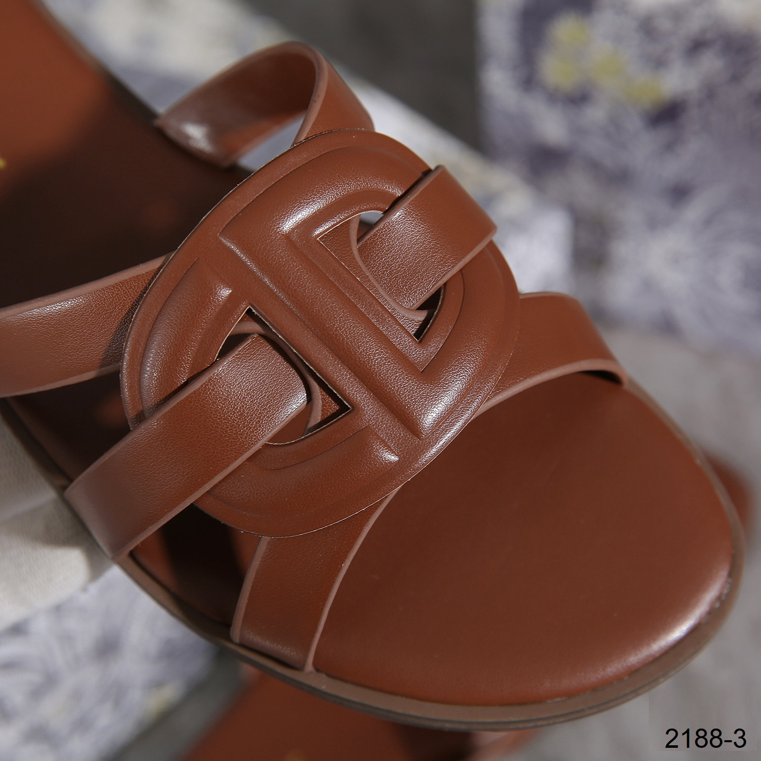 Sandal Christian Dior 2188-3 Sandal Platinum (Kode: SCD030)