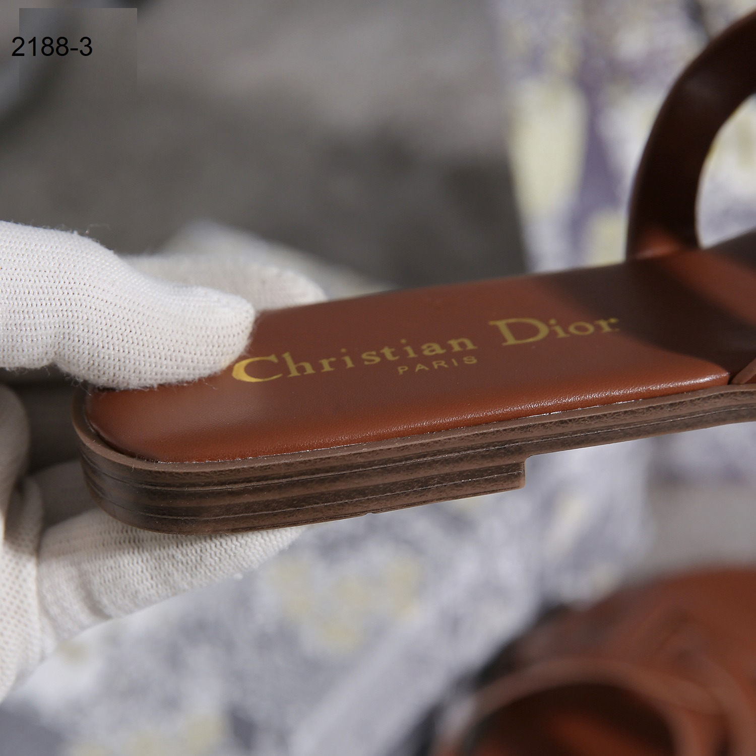 Sandal Christian Dior 2188-3 Sandal Platinum (Kode: SCD030)