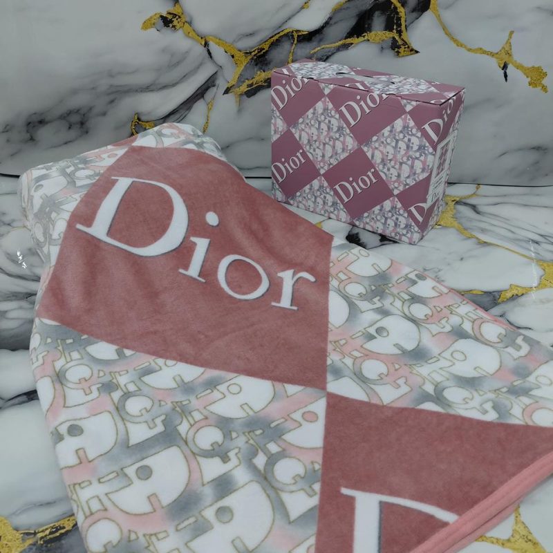 Selimut Christian Dior Peach Nude Blanket D8815 VIP Grade 1:1 (Kode: SMT016)