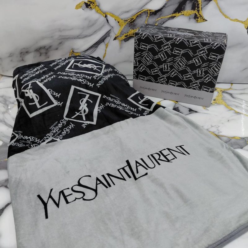 Selimut Saint Laurent YSL Blanket Black Grey Y238 VIP Grade 1:1 (Kode: SMT017)