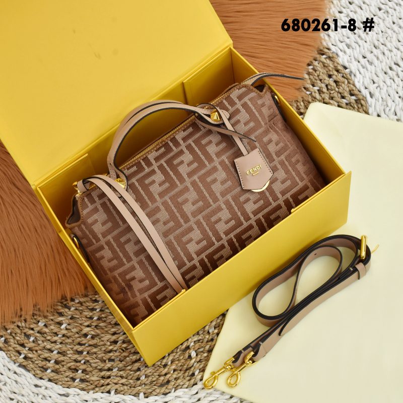 Tas Fendi Bag 680261-8 Mirror Like Original 1:1 (Kode: FEN562)