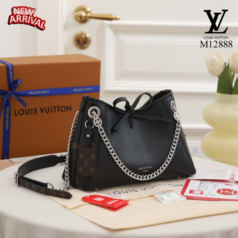 Tas Louis Vuitton CarryAll Cargo Vibe Bag M12888 Semi Original (Kode: LVT1546)
