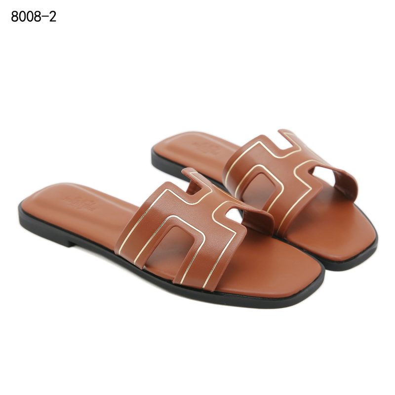 Sandal Hermes Slipper Shoes 8008-2 Basic Platinum (Kode: SHE331)